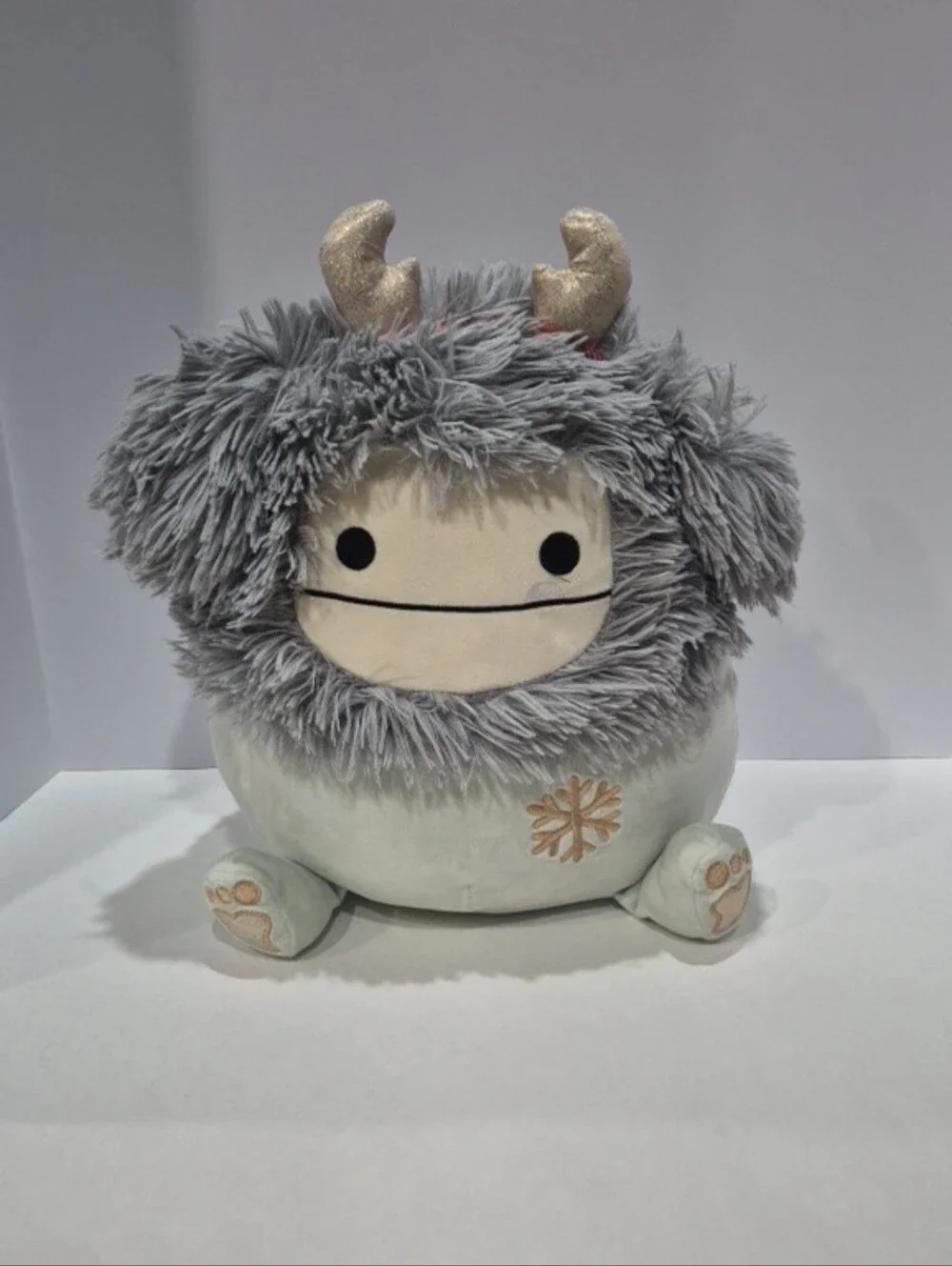 New Squishmallows Evita The Bigfoot 20